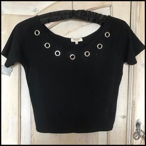 HEART & HIPS TOP 🖤